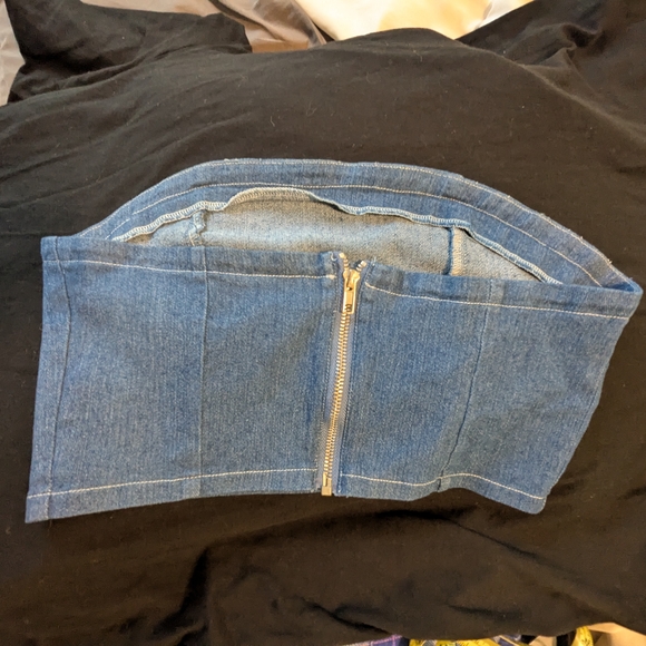 182. Denim Strapless Top - Picture 4 of 5